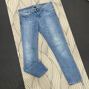 Gap Girlfriend jeans 4/27R